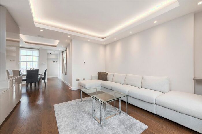 2 Bedroom Flat To Rent In Princess Court, Bryanston Place, W1H