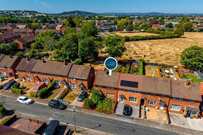 3 Bedroom House For Sale In Modernisation | Cash Buyers Only | Brockworth, GL3