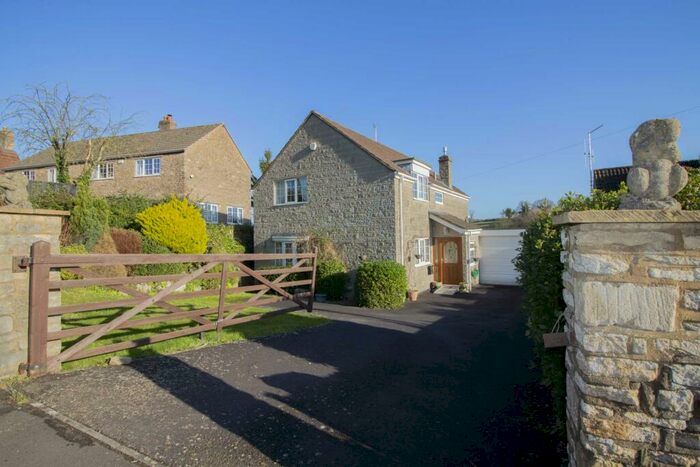 4 Bedroom Detached House For Sale In High Street, Buckland Dinham, BA11