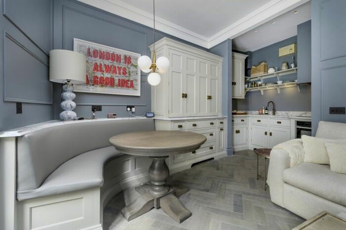 1 Bedroom Flat To Rent In Manchester Street, Marylebone, London, W1U