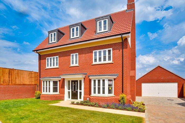5 Bedroom Detached House For Sale In Woodlands Meadow, New Homes, CM6