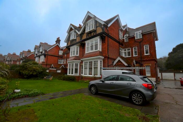 1 Bedroom Flat To Rent In Denton Road, Eastbourne, BN20
