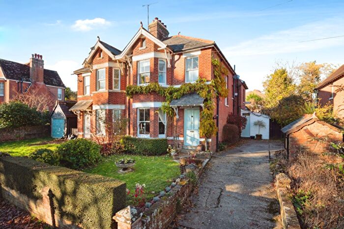 3 Bedroom Semi-Detached House For Sale In Brightling Road, Robertsbridge, East Sussex, TN32