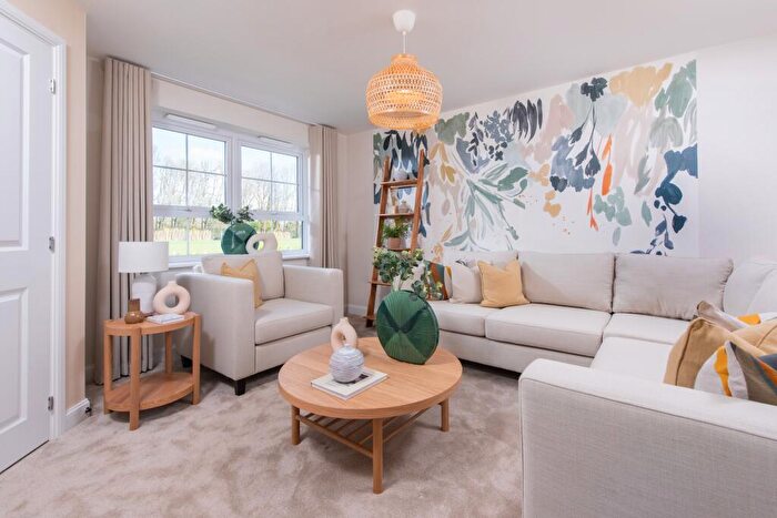 3 Bedroom Terraced House For Sale In Walmersley Old Road, Walmersley, Bury, BL9