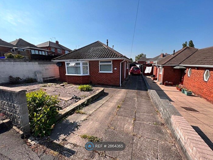 1 Bedroom Bungalow To Rent In Carlyon Place, Stoke-On-Trent, ST1