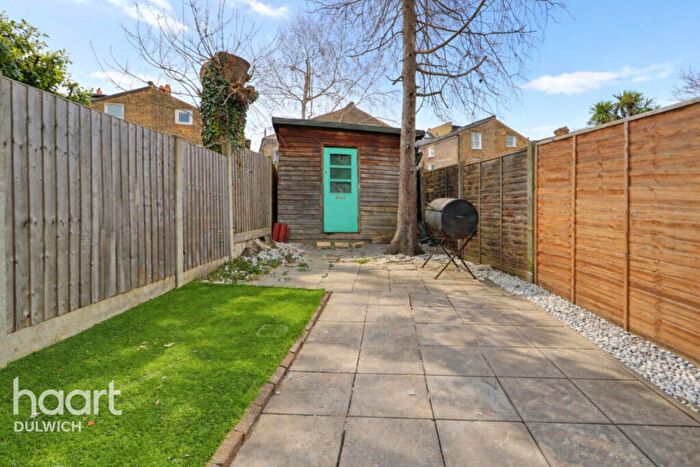 1 Bedroom Flat To Rent In Melbourne Grove, London, SE22