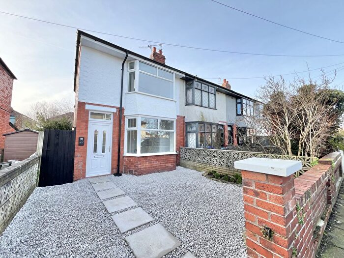 2 Bedroom End Terrace House For Sale In Sunningdale Avenue, Marton, FY4