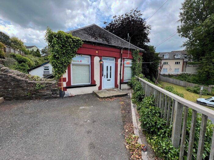 2 Bedroom Flat To Rent In The White Rock Penygraig -, Penygraig, CF40