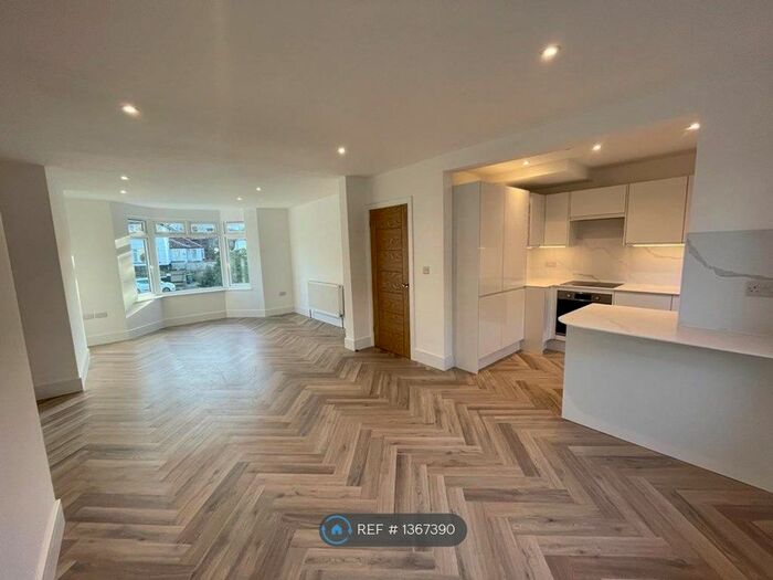 3 Bedroom End Of Terrace House To Rent In Colley End Road, Paignton, TQ3