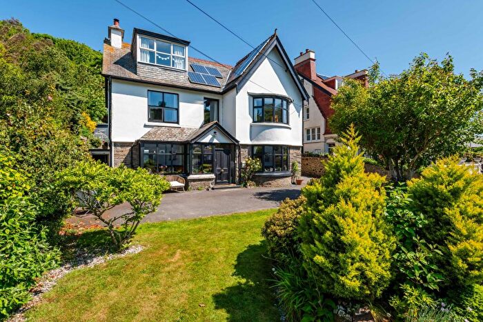 6 Bedroom Detached House For Sale In Longmead, Lynton, EX35