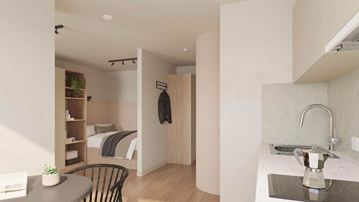 Studio To Rent In Gibson Street, Glasgow, G12