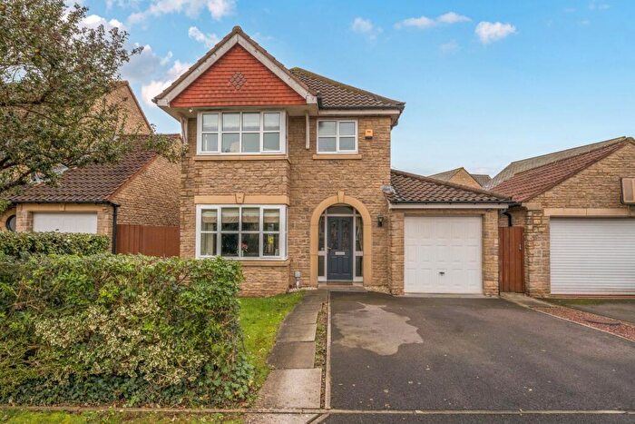 3 Bedroom Detached House For Sale In Glebe Way, Cheddar, BS27