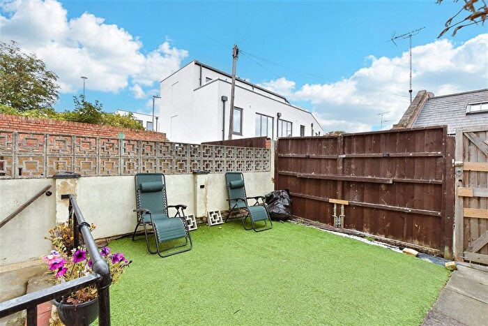 3 Bedroom Terraced House For Sale In Eagle Hill, Ramsgate, Kent, CT11