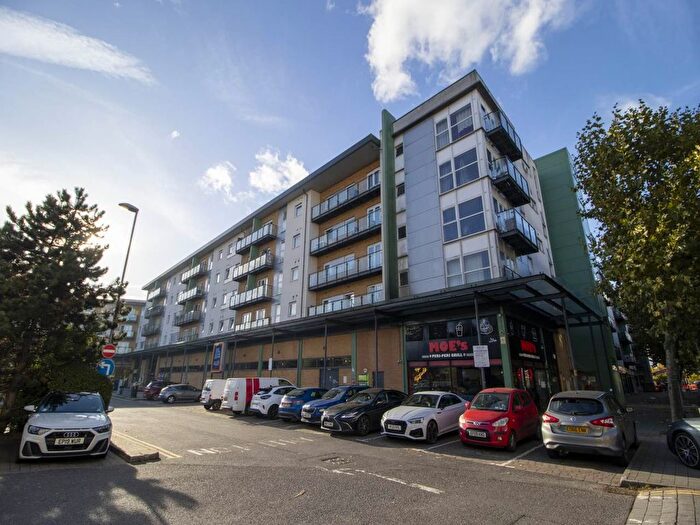 1 Bedroom Flat For Sale In Parkhouse Court, Hatfield, Hertfordshire, AL10