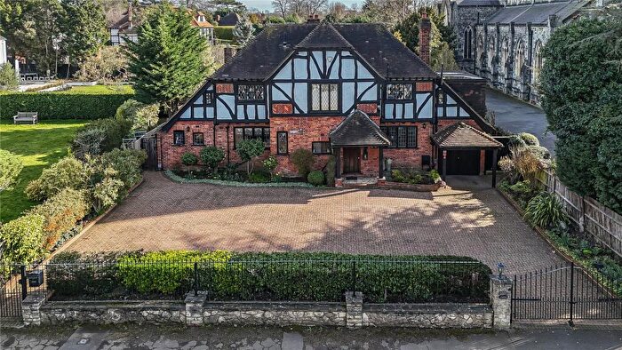 4 Bedroom Detached House For Sale In St. Georges Road, Bromley, BR1