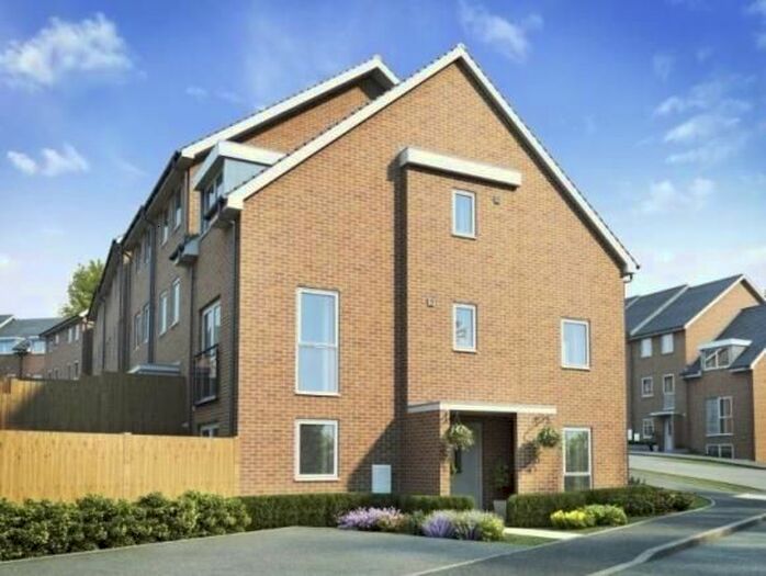 4 Bedroom End Of Terrace House To Rent In Perrin Road, Dartford, DA1