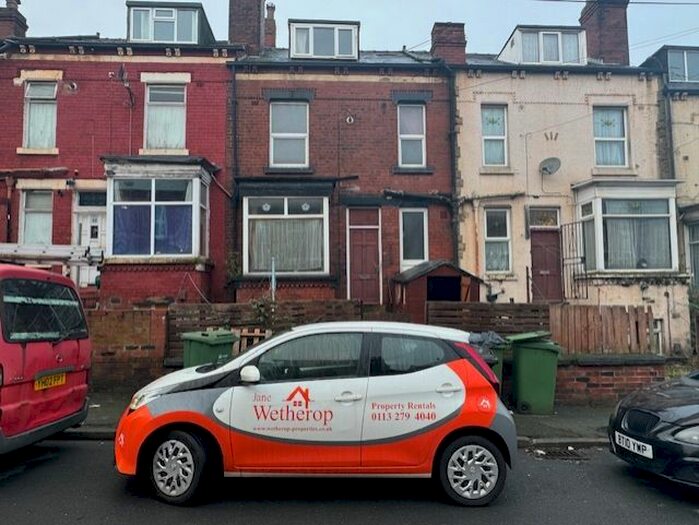 2 Bedroom Terraced House To Rent In Rydall Street, Leeds, LS11