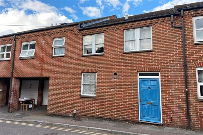 2 Bedroom Terraced House To Rent In Bath Street, Oxford, Oxford, Oxfordshire, OX4