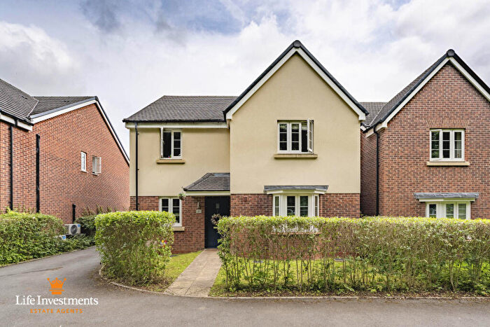 4 Bedroom Detached House For Sale In Sidings Way, Hillmorton, Rugby, Warwickshire, CV21