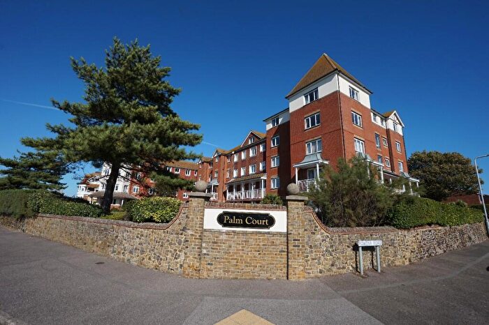 2 Bedroom Flat For Sale In Rowena Road, Westgate-On-Sea, Kent, CT8