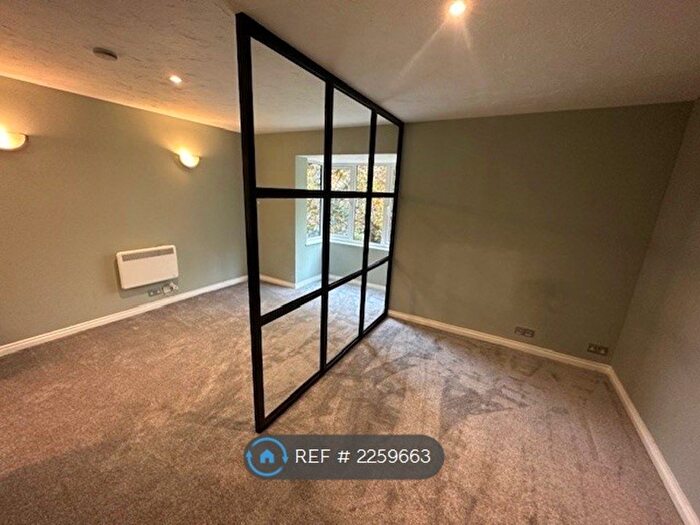 1 Bedroom Studio To Rent In Waterside Close, Barking, IG11