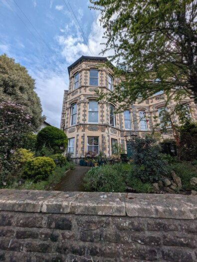 2 Bedroom Flat To Rent In Elmgrove Road Top Ref, BS6