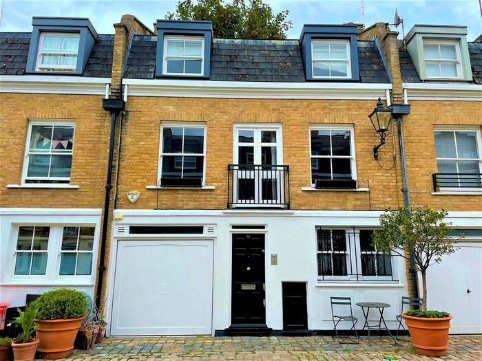 3 Bedroom Mews House To Rent In Elnathan Mews, London, W9