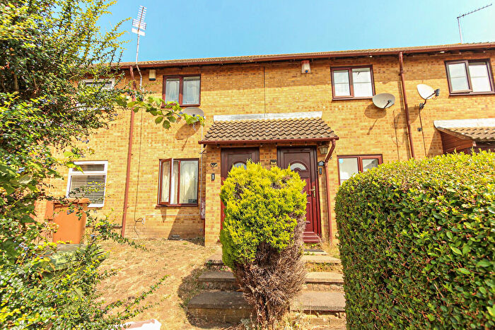 2 Bedroom Terraced House For Sale In Senwick Drive, Wellingborough, NN8