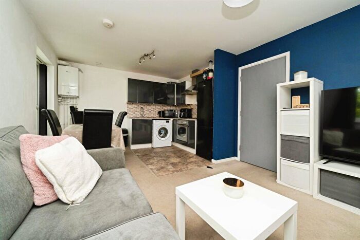 2 Bedroom Flat For Sale In Petherton Road, Whitchurch, Bristol, BS14
