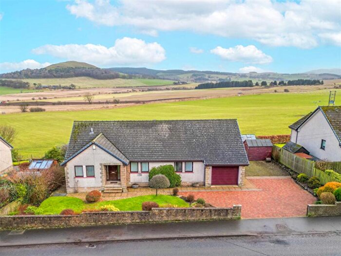 4 Bedroom Detached Bungalow For Sale In Sherifflats Road, Thankerton, ML12