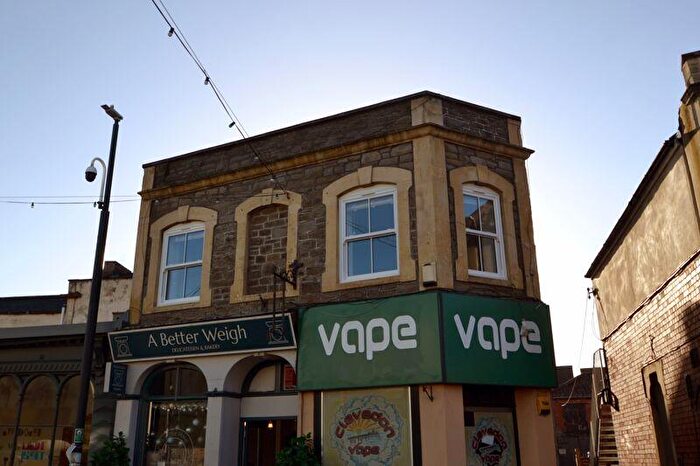 1 Bedroom Flat To Rent In Old Street, Clevedon, BS21