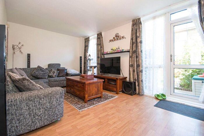 2 Bedroom Terraced House To Rent In Dunston Road, Battersea, SW11