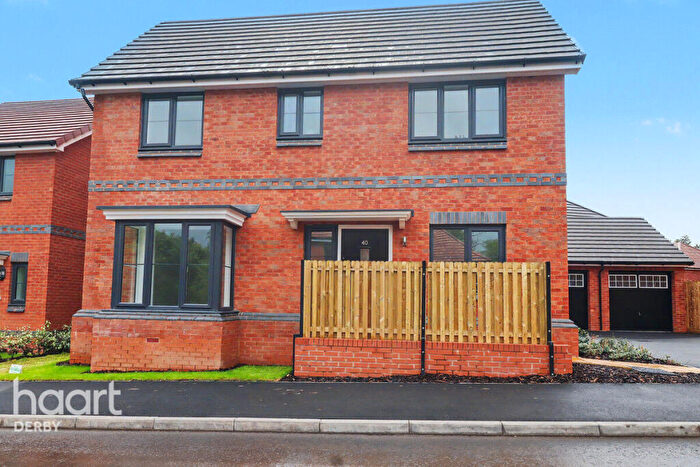 4 Bedroom Detached House For Sale In Bradway Lane, Burton On Trent, DE15