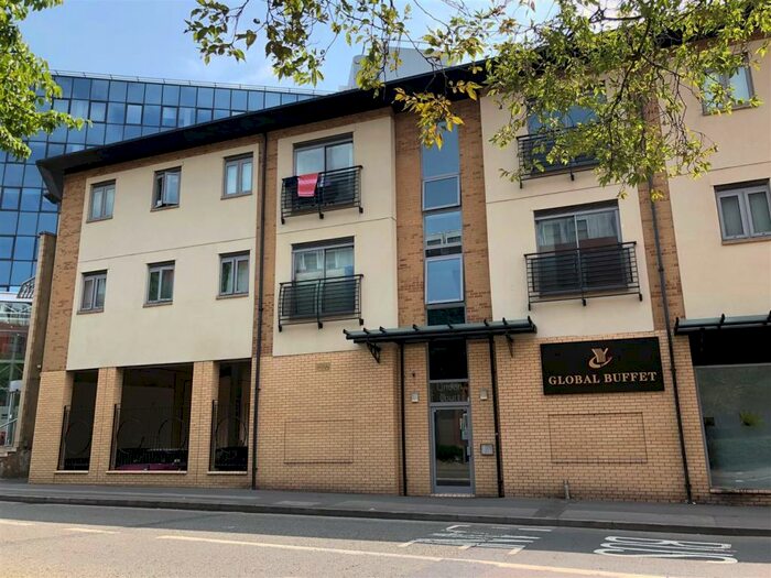 2 Bedroom Flat To Rent In Linden Court, Holbrook Way, Swindon, SN1