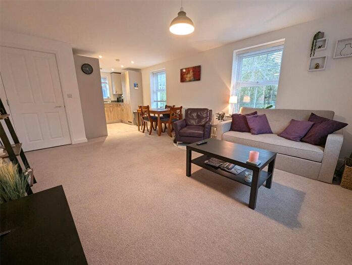 1 Bedroom Apartment For Sale In Gallery Road, Chineham, Basingstoke, RG24