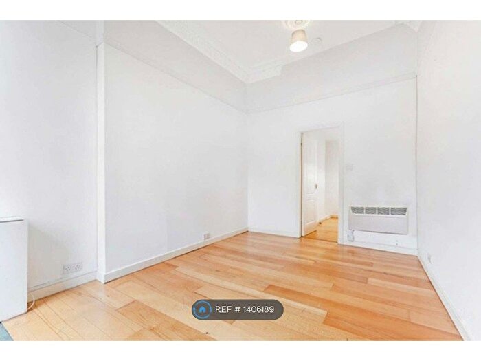 1 Bedroom Flat To Rent In Slateford Road, Edinburgh, EH11