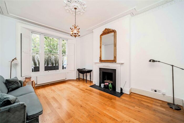 1 Bedroom Flat To Rent In Redcliffe Road, London, SW10