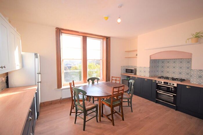 6 Bedroom House To Rent In York Road, Bristol, BS6