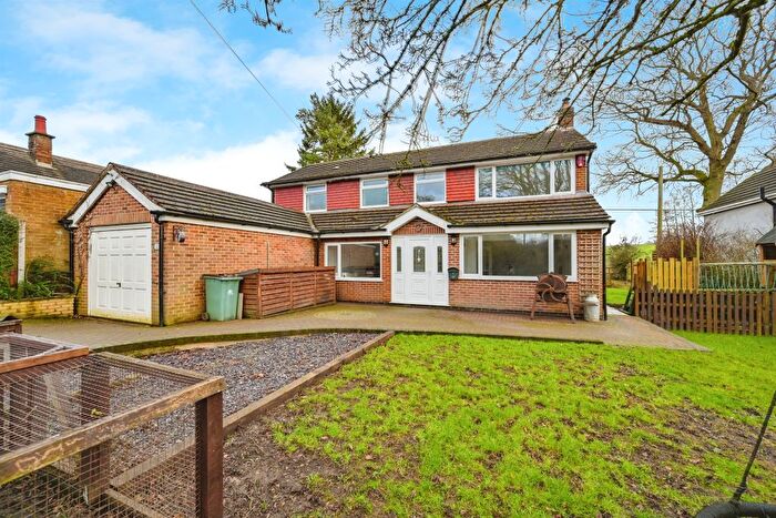 4 Bedroom Detached House For Sale In Ashbourne Road, Cowers Lane, Belper, DE56