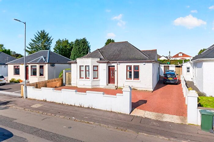 4 Bedroom Detached Bungalow For Sale In Knockinlaw Road, Kilmarnock, KA3