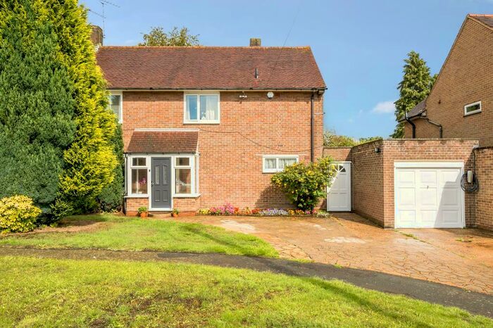 4 Bedroom Semi-Detached House To Rent In Old Field Close, Little Chalfont, Amersham, HP6