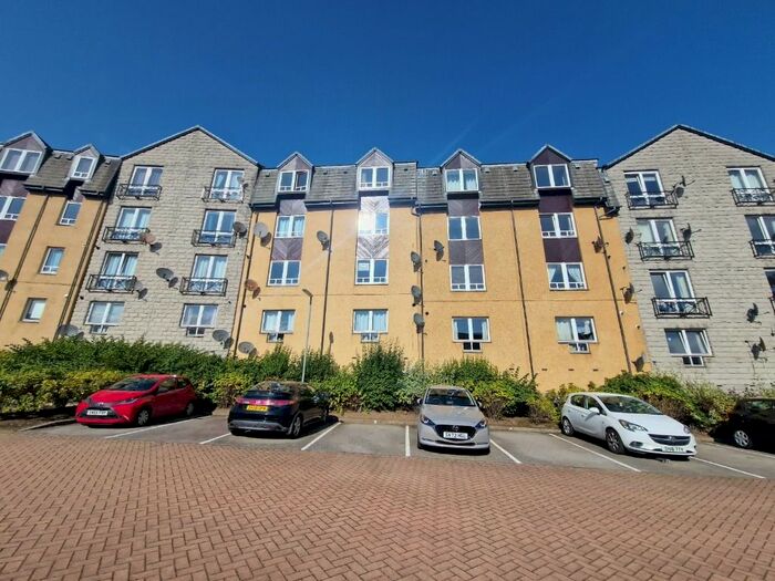 1 Bedroom Flat To Rent In Strawberry Bank Parade, City Centre, Aberdeen, AB11
