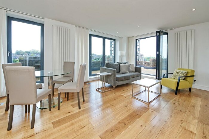 2 Bedroom Flat For Sale In Riverdale House, Lewisham, SE13