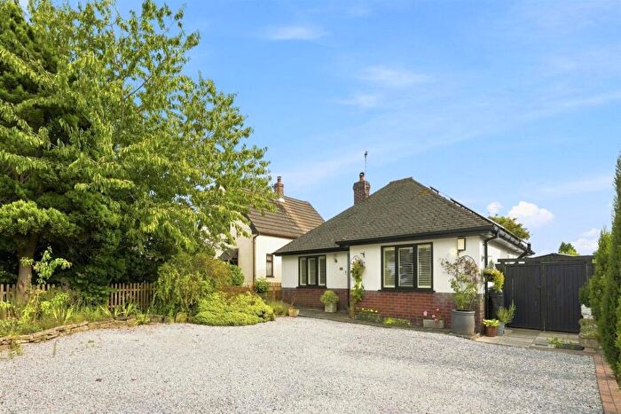 2 Bedroom Bungalow For Sale In Thornton Avenue, Macclesfield, SK11