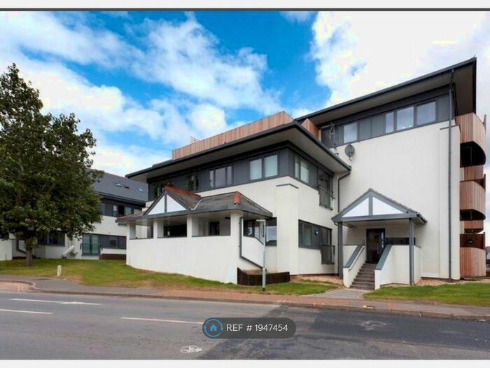 1 Bedroom Flat To Rent In North Street, Horsham, RH13