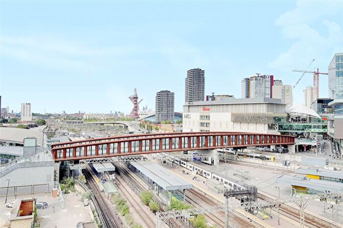 2 Bedroom Apartment To Rent In Great Eastern Road London, E15
