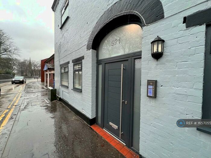 1 Bedroom Flat To Rent In Oldham Road, Rochdale, OL16