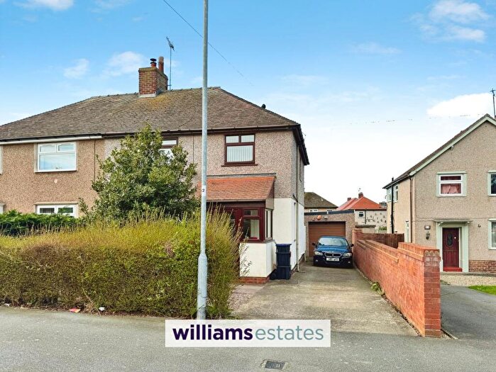 3 Bedroom Semi-Detached House For Sale In Central Avenue, Prestatyn, LL19