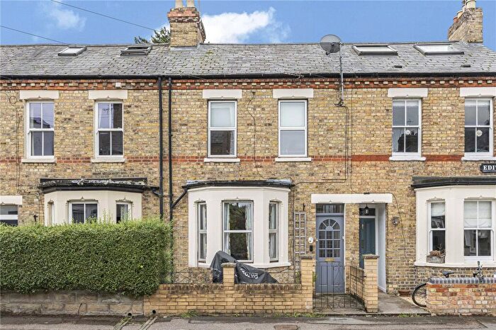 3 Bedroom Terraced House For Sale In Edith Road, Grandpont, Oxford, OX1