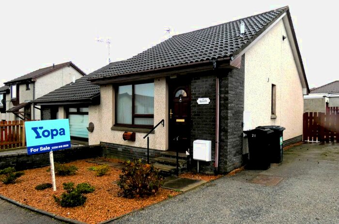 1 Bedroom Semi-Detached Bungalow For Sale In Fairview Crescent, Danestone, Aberdeen, AB22